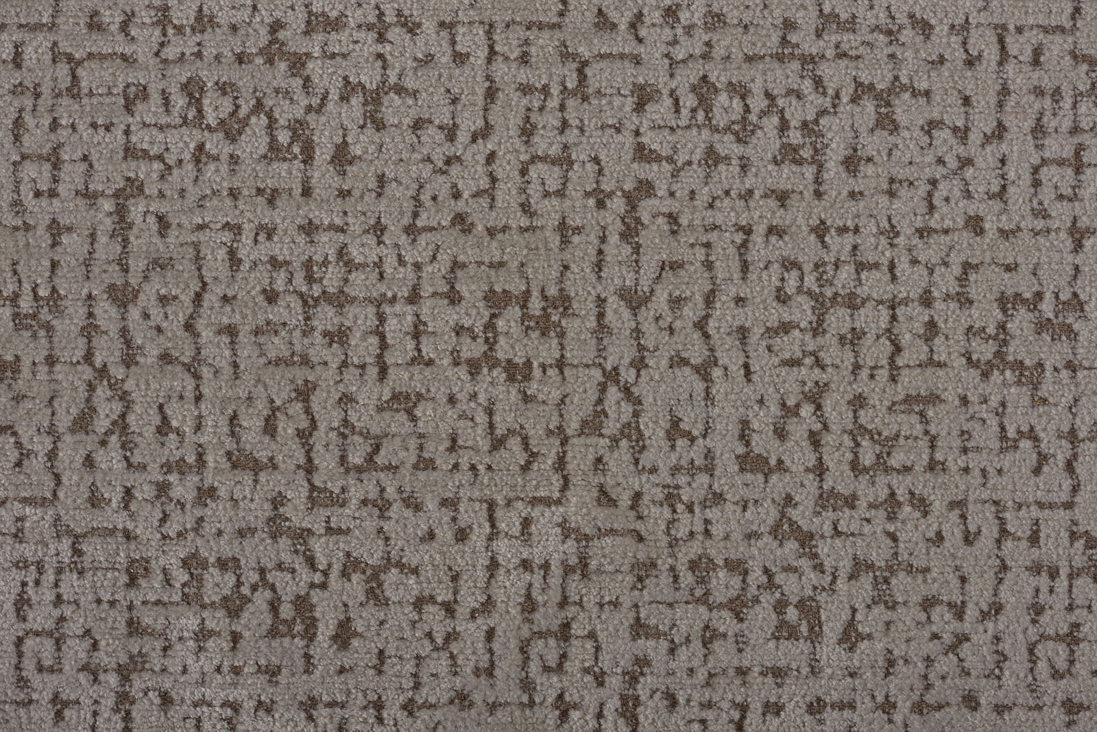 10990136883a